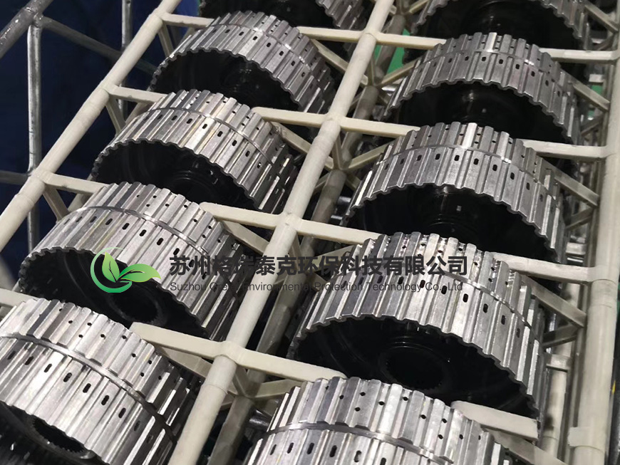 2442e99c31248170f924293a6713c581